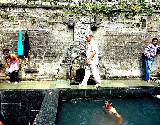 Vashisht Hot Springs: The Healing Waters of a Himalayan Village